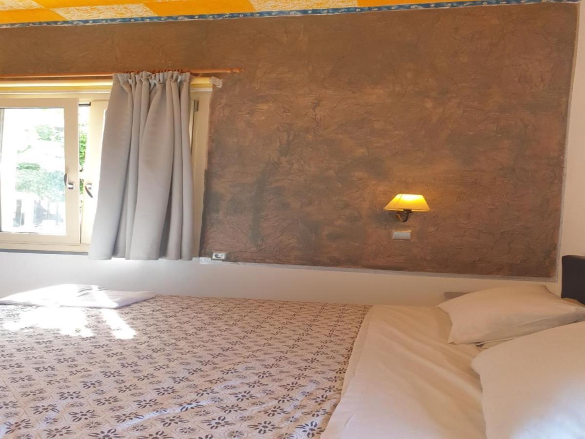 Room In Apartment - Beautiful And Spacious Room Near Cretan Sea Chersonissos Buitenkant foto